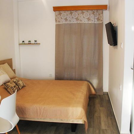 Fully Renovated Small & Cosy Studio Athen Eksteriør billede