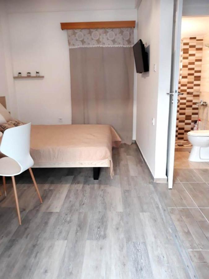 Fully Renovated Small & Cosy Studio Athen Eksteriør billede